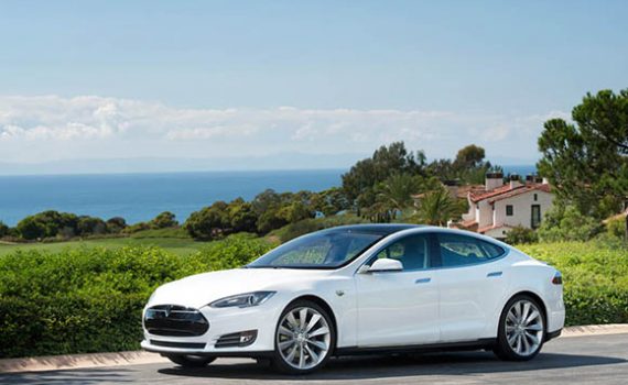 Tesla Motors poderia multiplicar a produção de veículos elétricos