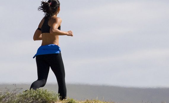 Exercícios aeróbicos combinados com a força são mais efetivos para perder gordura