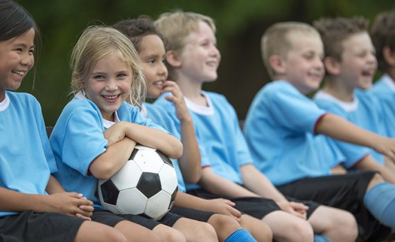 Futebol melhora o desenvolvimento ósseo na adolescência