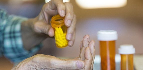 Medicamentos em domicílio para idosos de 80 anos