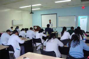 funiber-empatia-bioetica Formação em comunicação melhora a capacidade de empatia dos estudantes de medicina