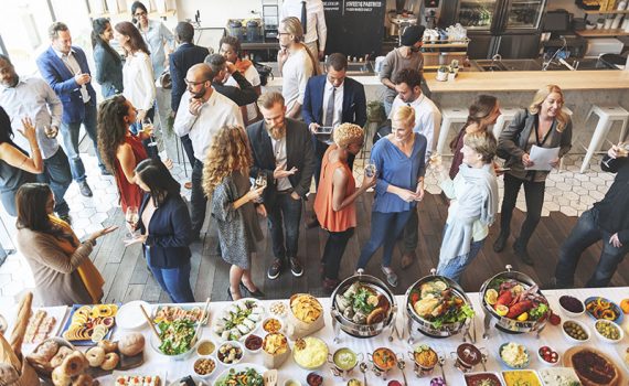 Tese: Promover hábitos saudáveis e nutrição equilibrada no trabalho