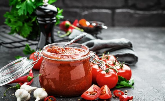 Estudo indica que tomate frito tem efeito probiótico