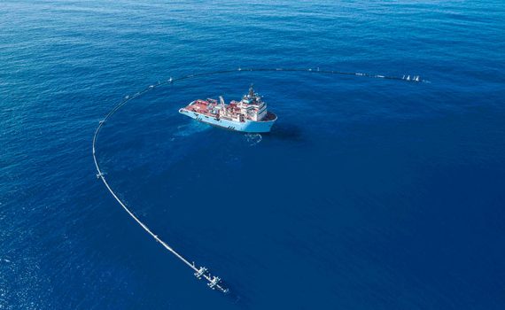 Criam tecnologia para limpar os lixos dos oceanos