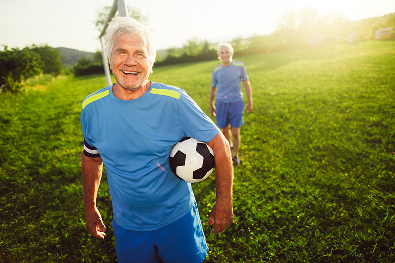 Exercícios e nutrição podem reverter fragilidade em idosos