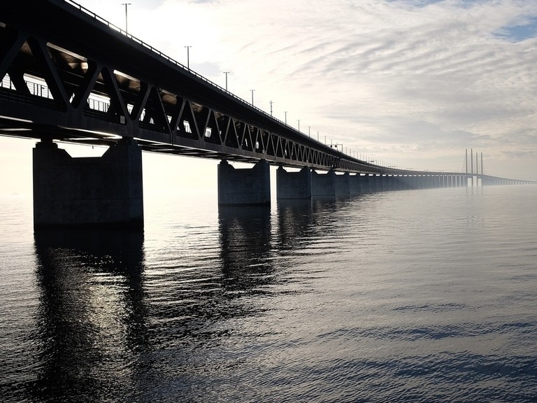 China inaugura ponte marítima mais longa do mundo