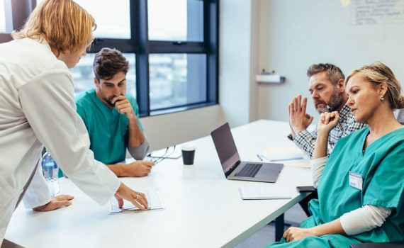 Indicadores a se considerar para avaliar a gestão de um hospital