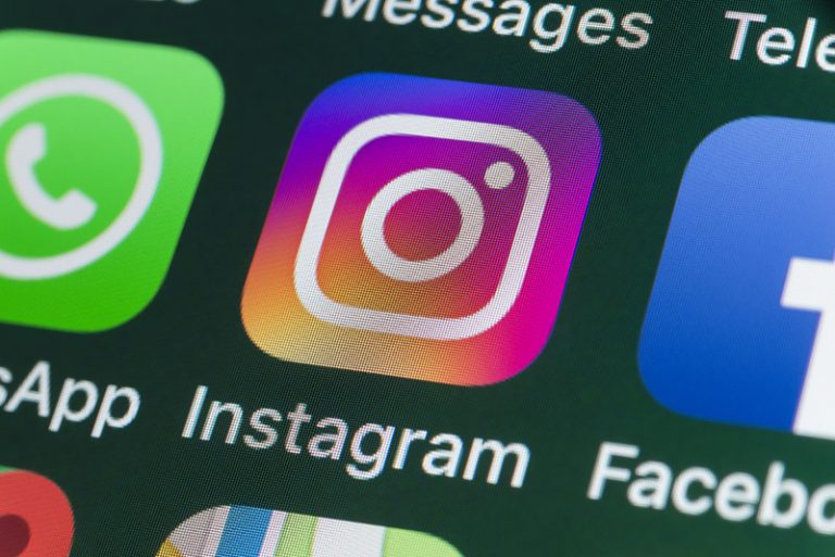 WhatsApp, Facebook e Instagram sofrem nova queda