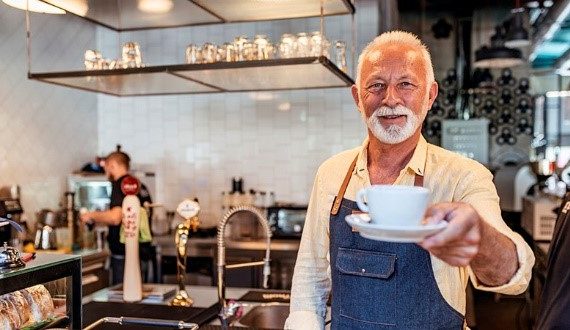 Restaurante japonês leva conscientização sobre o Alzheimer