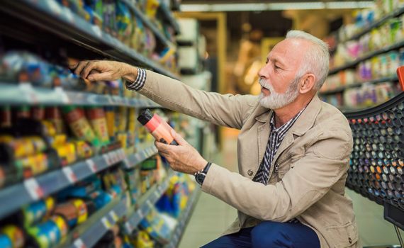 Como e onde compram os idosos