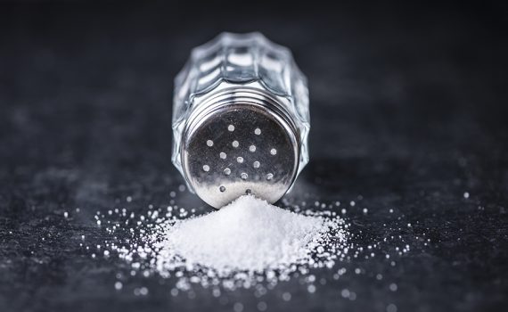 Pressão internacional para diminuir o consumo de sal