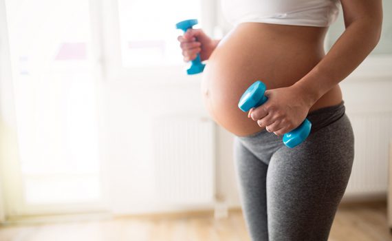 No início da gravidez, a prática de esportes ajuda à saúde do feto