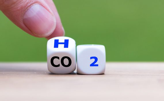 Limpar o dióxido de carbono com hidrogênio