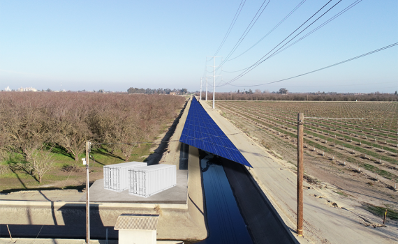 Califórnia instala painéis solares sobre canais