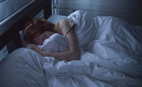 Dormir menos está ligado a várias doenças