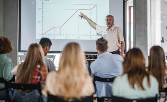 Educação empreendedora, enfoques e benefícios