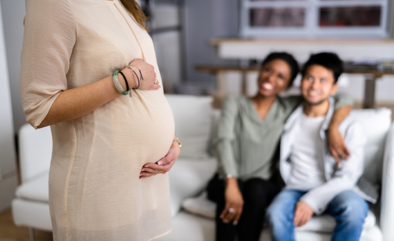 O que é barriga de aluguel e como ela é regulamentada na Espanha?