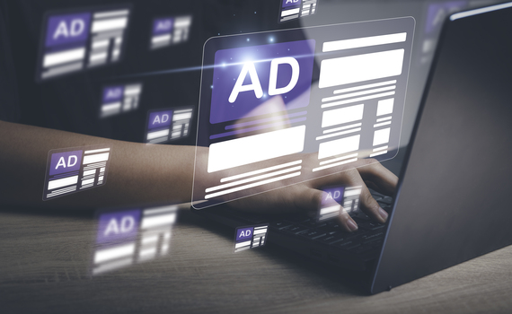 online-programmatic-advertising-in-feed-on-computer-screen-optimize-advertisement-target-optimize-click-through-rate-and-conversion-ads-dashboard-digital-marketing-strategy-analysis-for-branding-