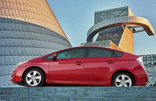 Toyota supera la barrera ventas de los tres millones de autos híbridos con el modelo Prius