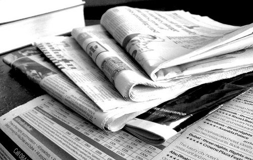 Los medios buscan las claves para migrar del papel a Internet