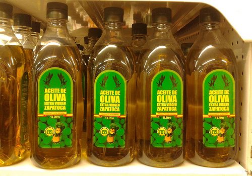 Investigan propiedades del aceite de oliva para prevenir enfermedades