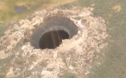 Cráter de Siberia podría ser producto del metano y el calentamiento global