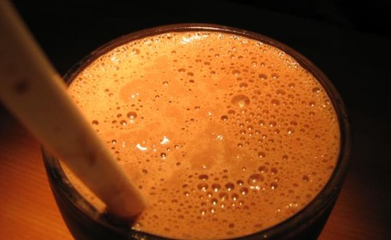 Logran crear un batido con alto potencial antioxidante utilizando caqui