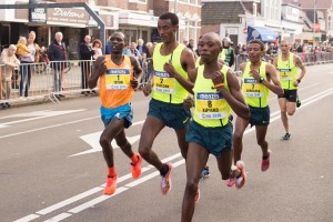 El entrenamiento de los corredores kenianos