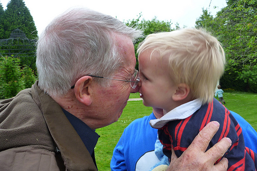 abuelo y nieto