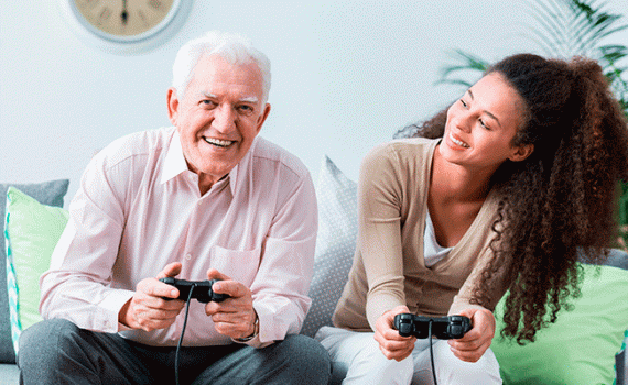 Videojuegos ayudan a mantener la neuroplasticidad en ancianos