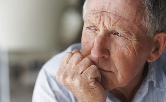 La soledad incide negativamente en la calidad de vida de los adultos mayores