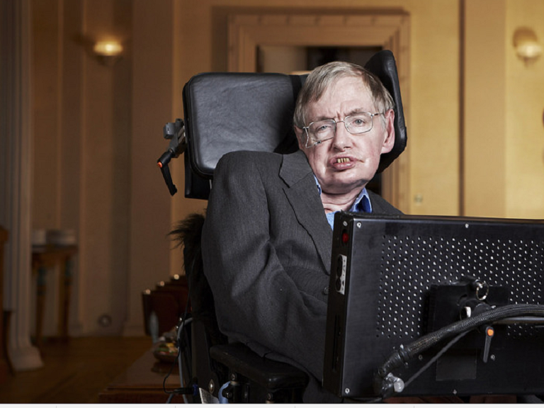 Opiniones FUNIBER: Tres reflexiones del legado de Stephen Hawking para el área de TI