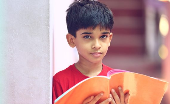 Se impulsa un proyecto en India para enseñar inglés sin fines lucrativos