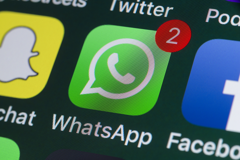 Whatsapp alerta de software espía malicioso