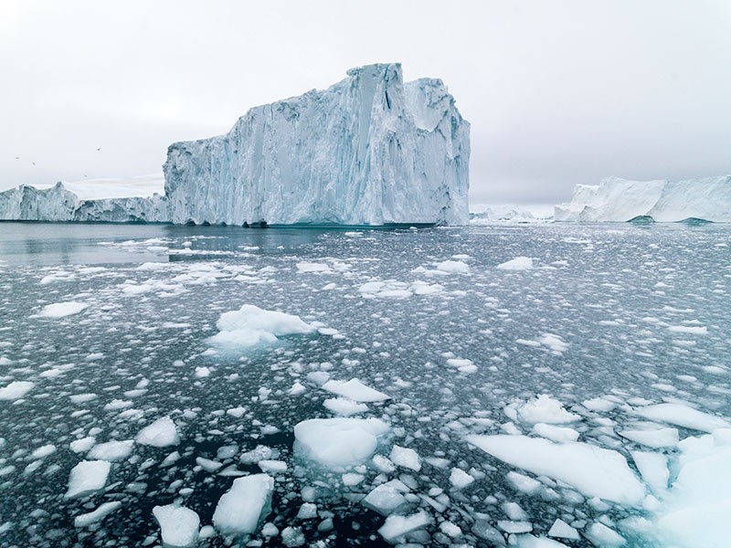 El calor excesivo derrite el hielo de Groenlandia