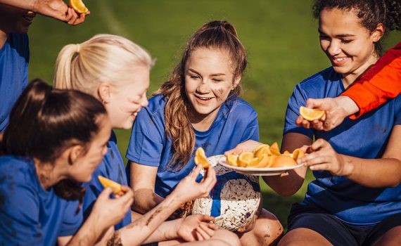 Recomendaciones nutricionales para los jugadores de fútbol