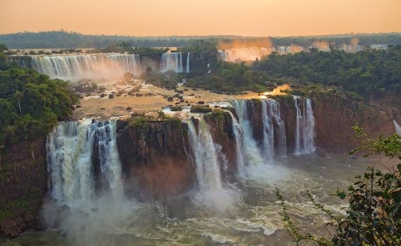 ¿Dónde están las aguas de las cataratas?