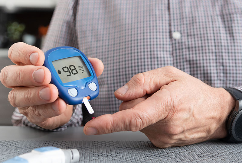 Cómo monitorizar la diabetes en los adultos mayores