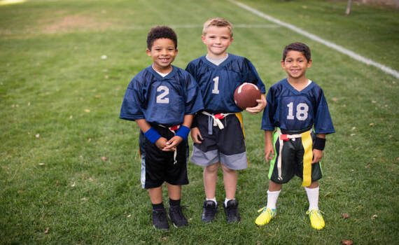 Descubre el flag football, la alternativa al fútbol americano