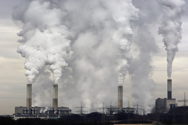 Contaminación atmosférica debido a fábricas