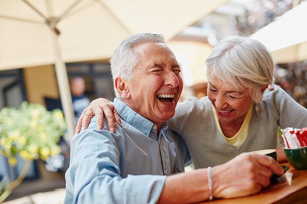 La soledad y el impacto del modo de contacto social en la tercera edad